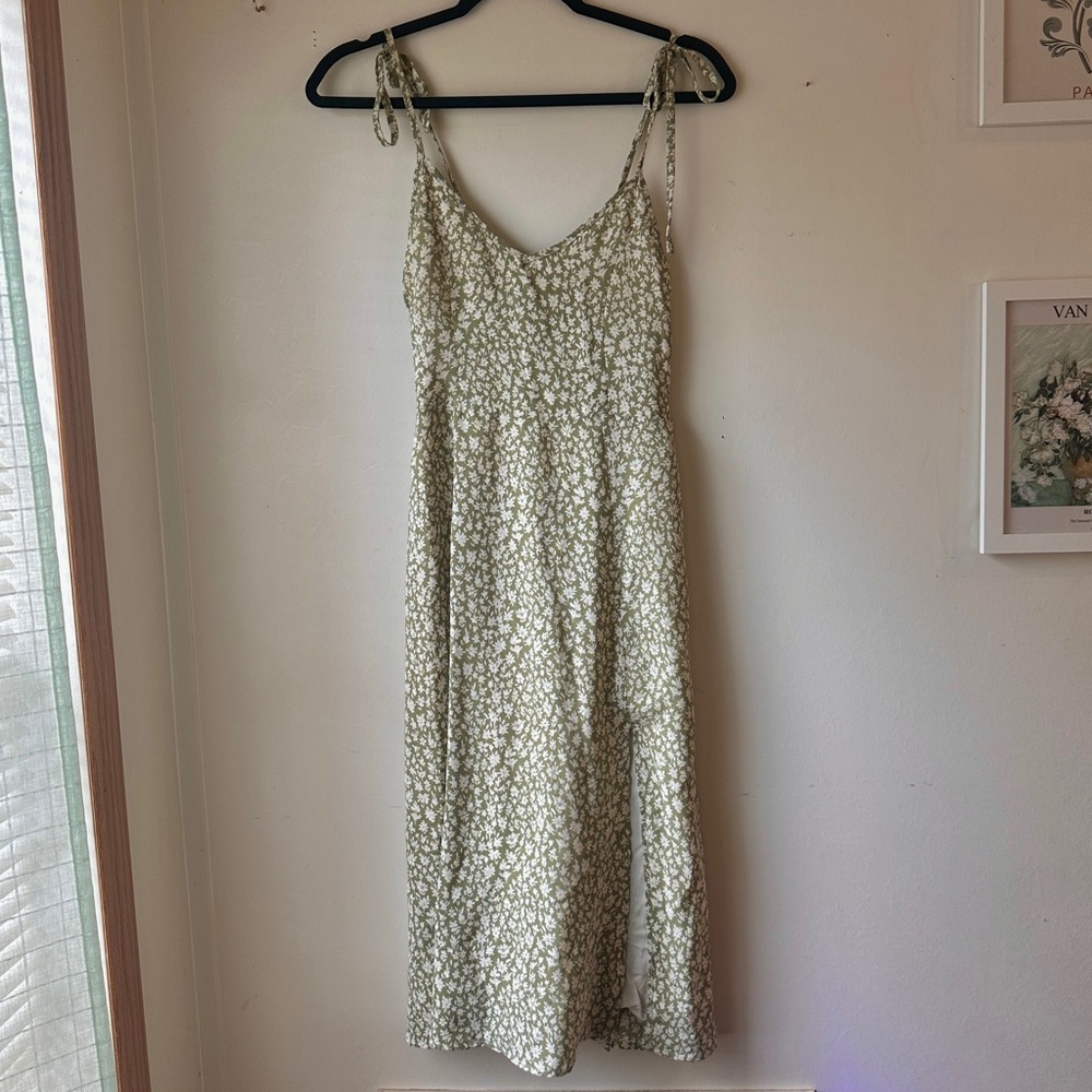 Floral Tie-Shoulder Dress in Light Sage